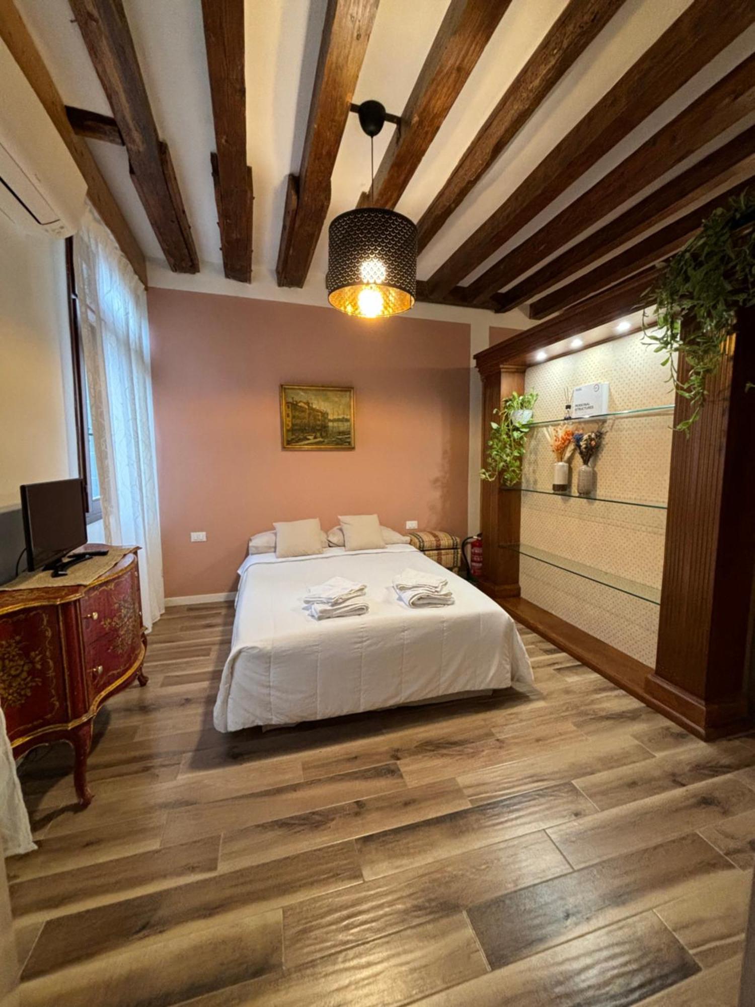 Appartamento Emma'S House Venezia Esterno foto
